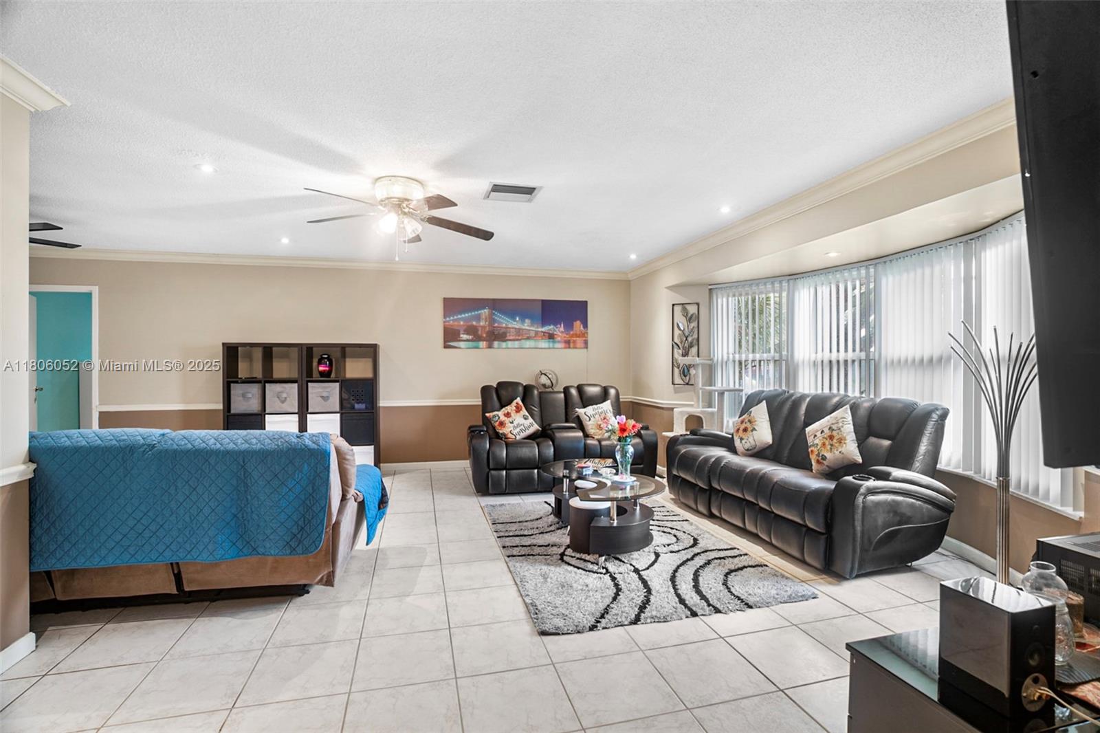 6761 NW 20th St, Margate, Florida image 5