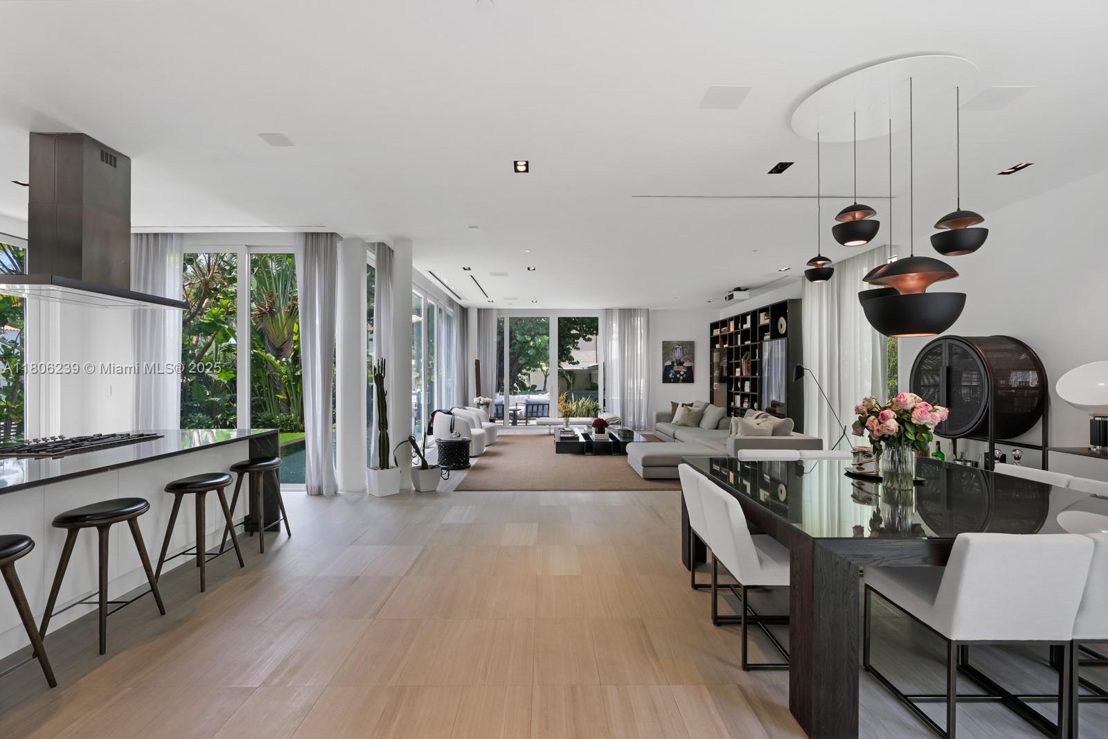 4700 N Meridian Ave, Miami Beach, Florida image 17
