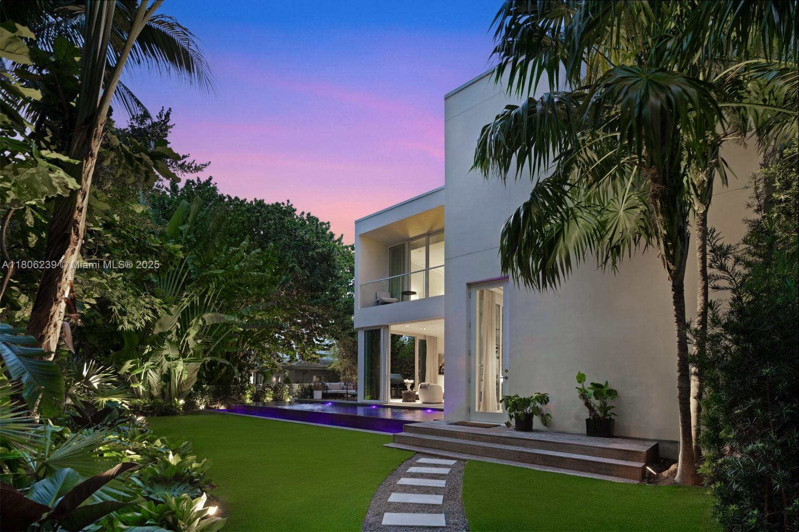 4700 N Meridian Ave, Miami Beach, Florida image 2
