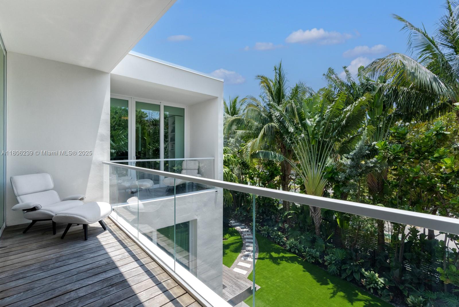 4700 N Meridian Ave, Miami Beach, Florida image 36