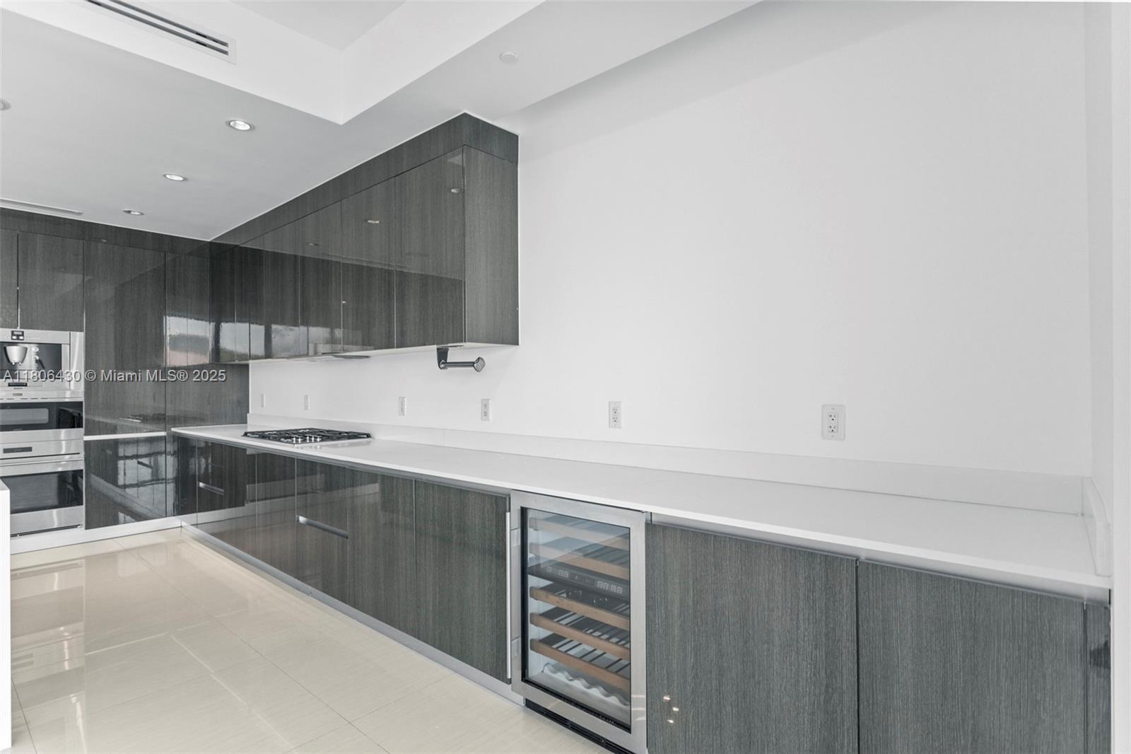 3250 NE 188th St #203, Aventura, Florida image 15