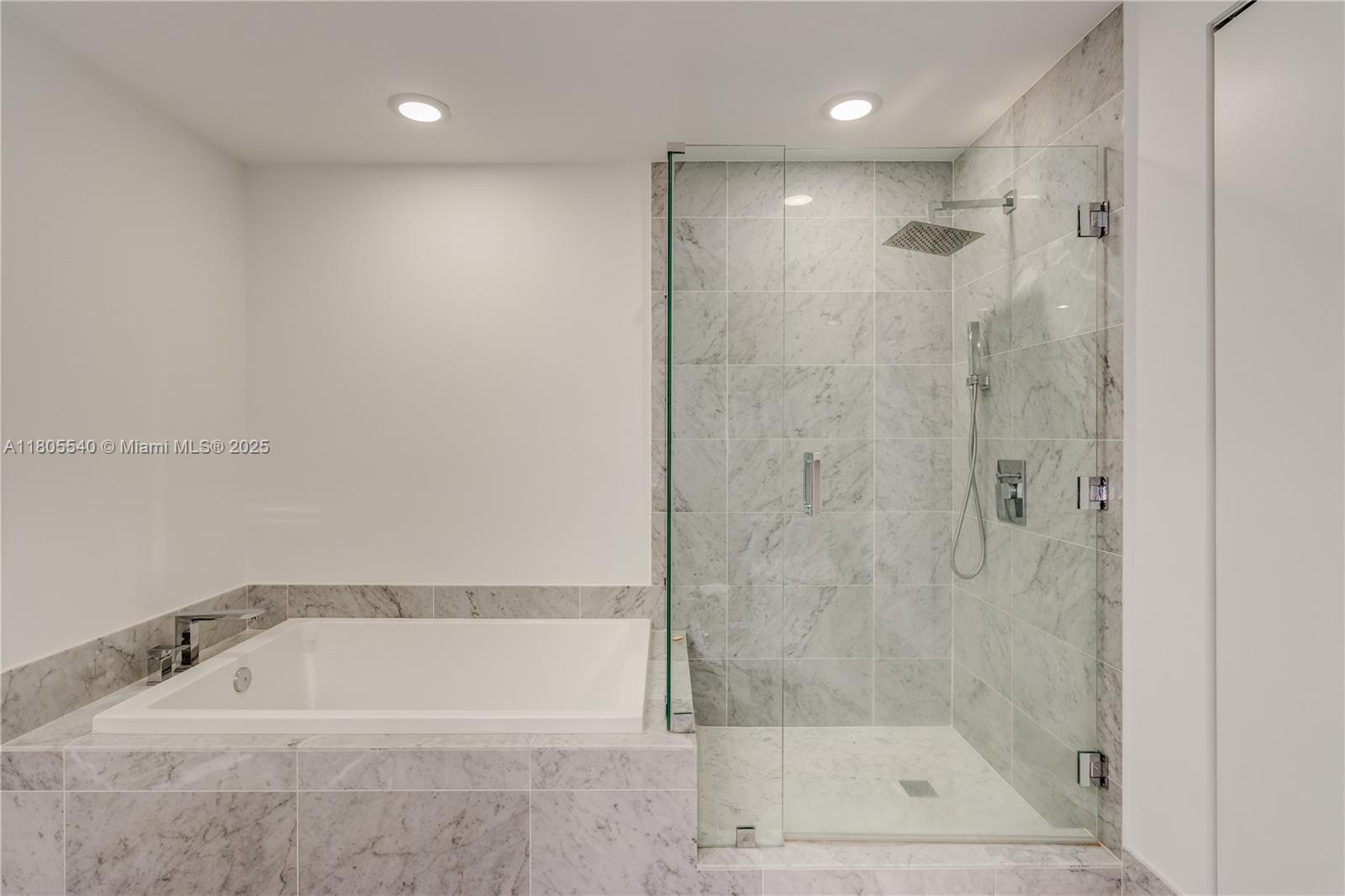 801 S Miami Ave #2906, Miami FL 33130