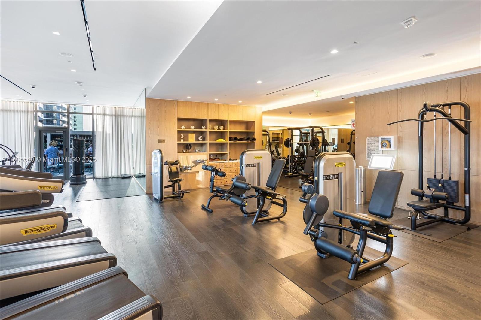 801 S Miami Ave #2906, Miami FL 33130