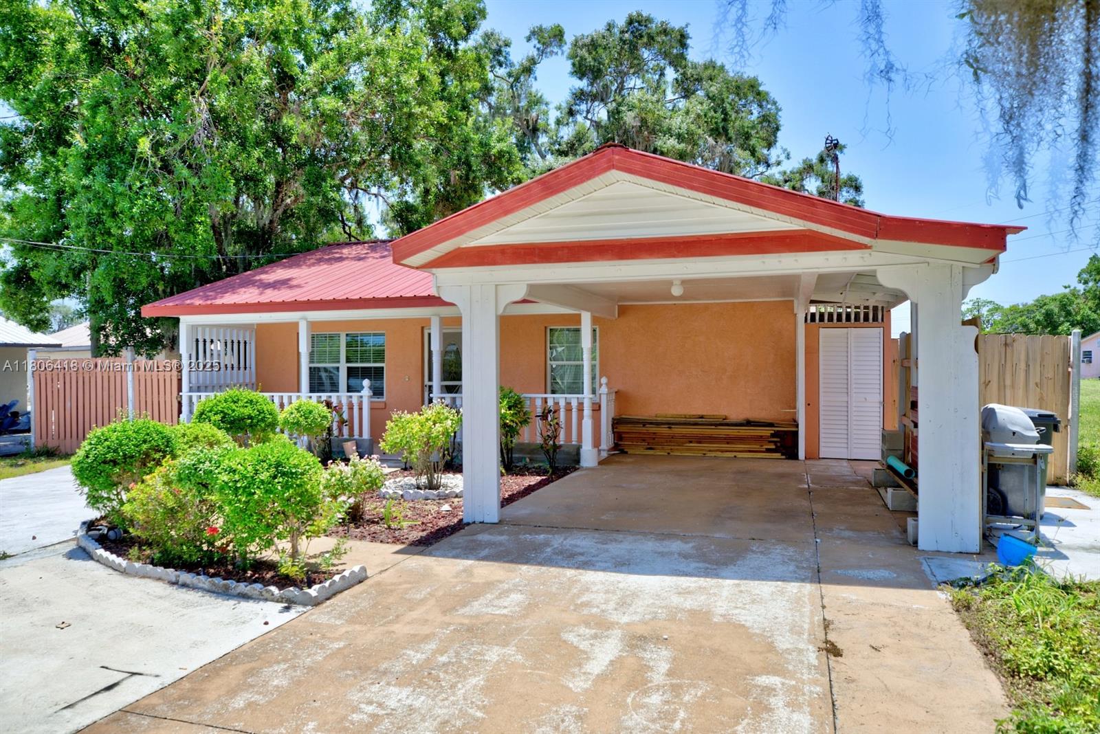210 Joe Hilton Street, Avon Park, Florida image 2