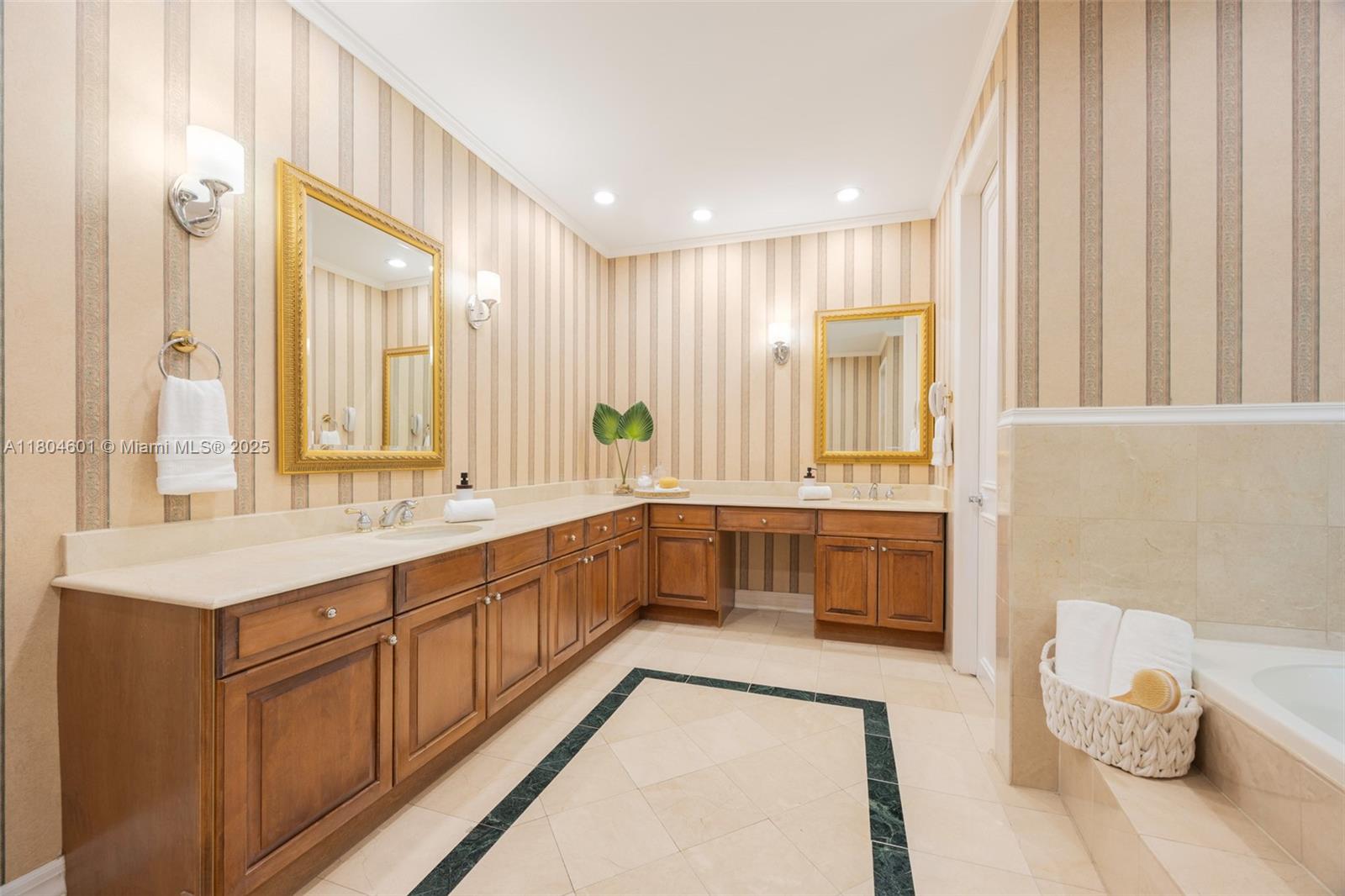 7250 Erwin Rd, Coral Gables, Florida image 19