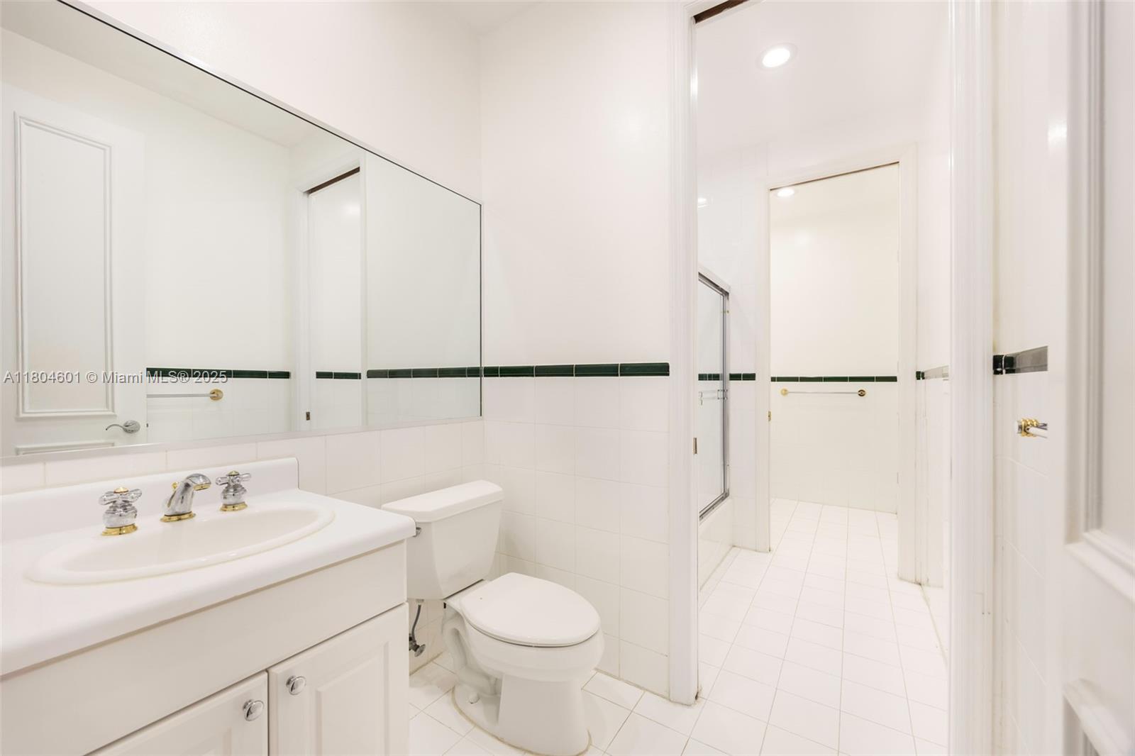 7250 Erwin Rd, Coral Gables, Florida image 22