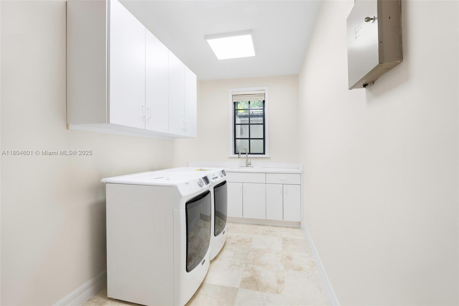 7250 Erwin Rd, Coral Gables, Florida image 29