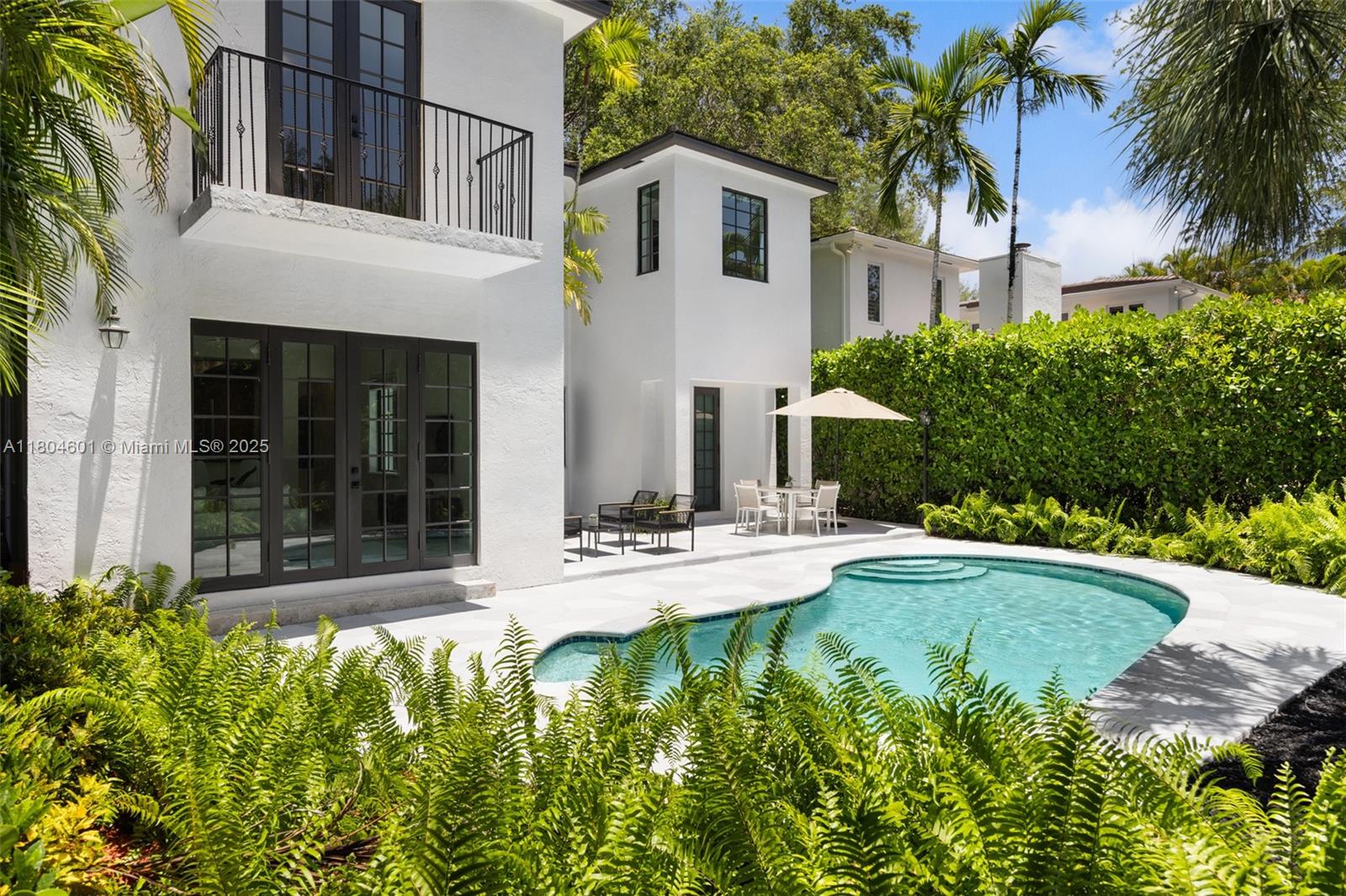 7250 Erwin Rd, Coral Gables, Florida image 31
