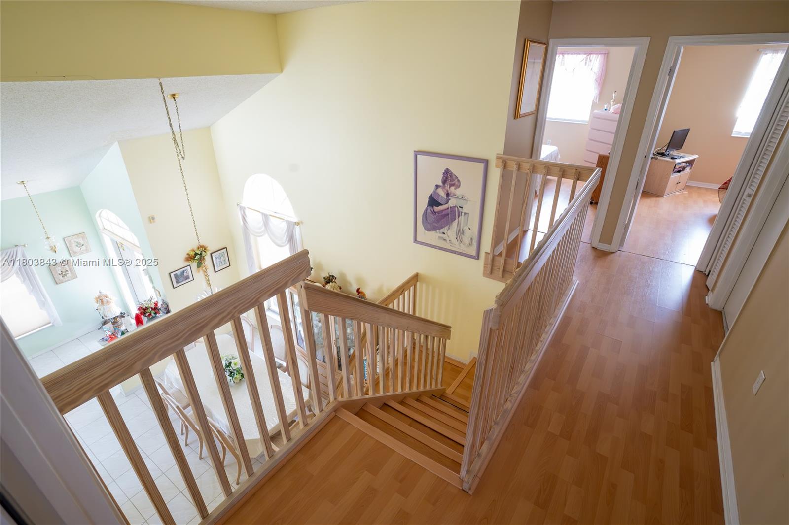 Listing Photo 11
