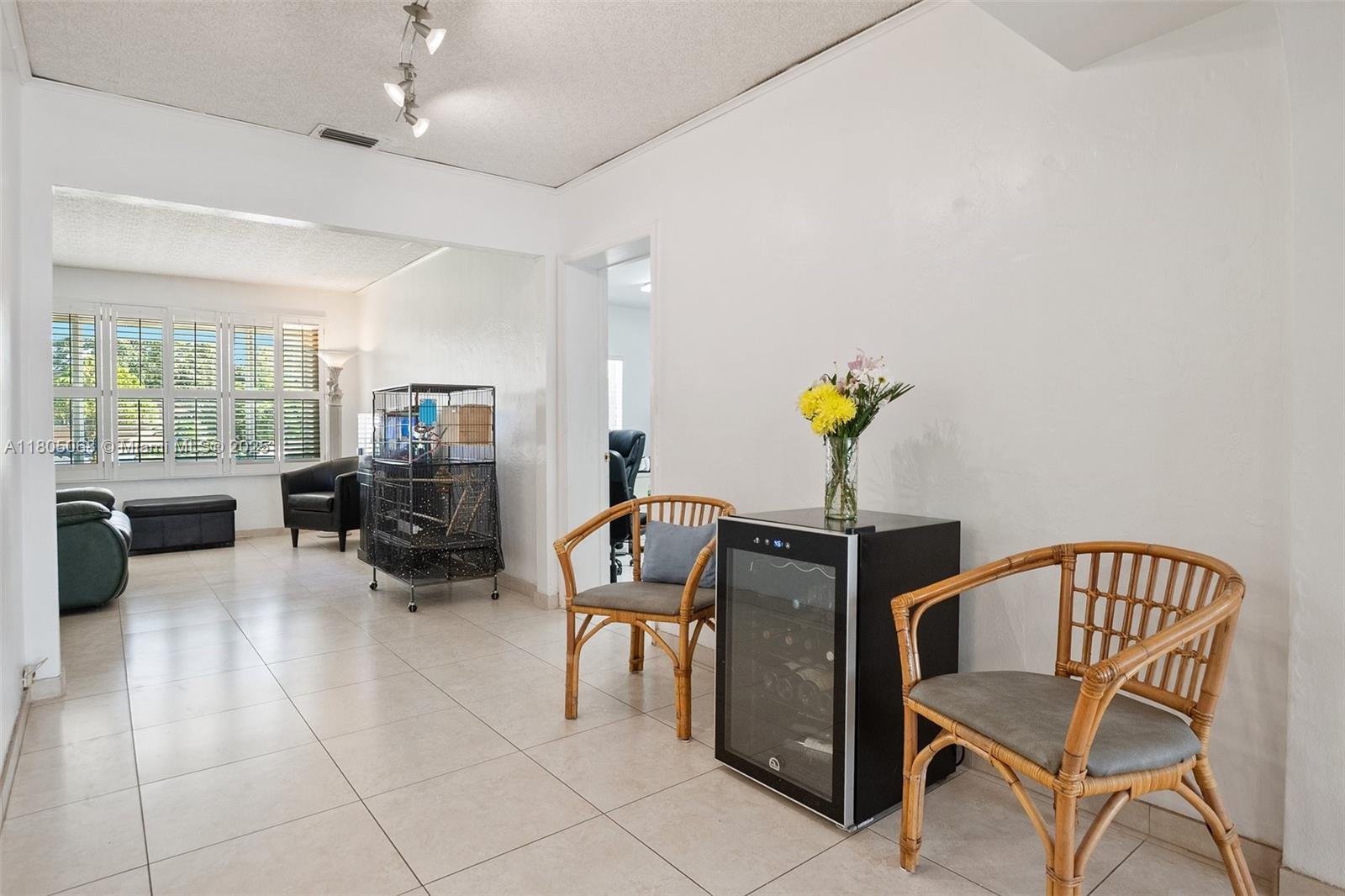 771 Swan Ave, Miami Springs, Florida image 9