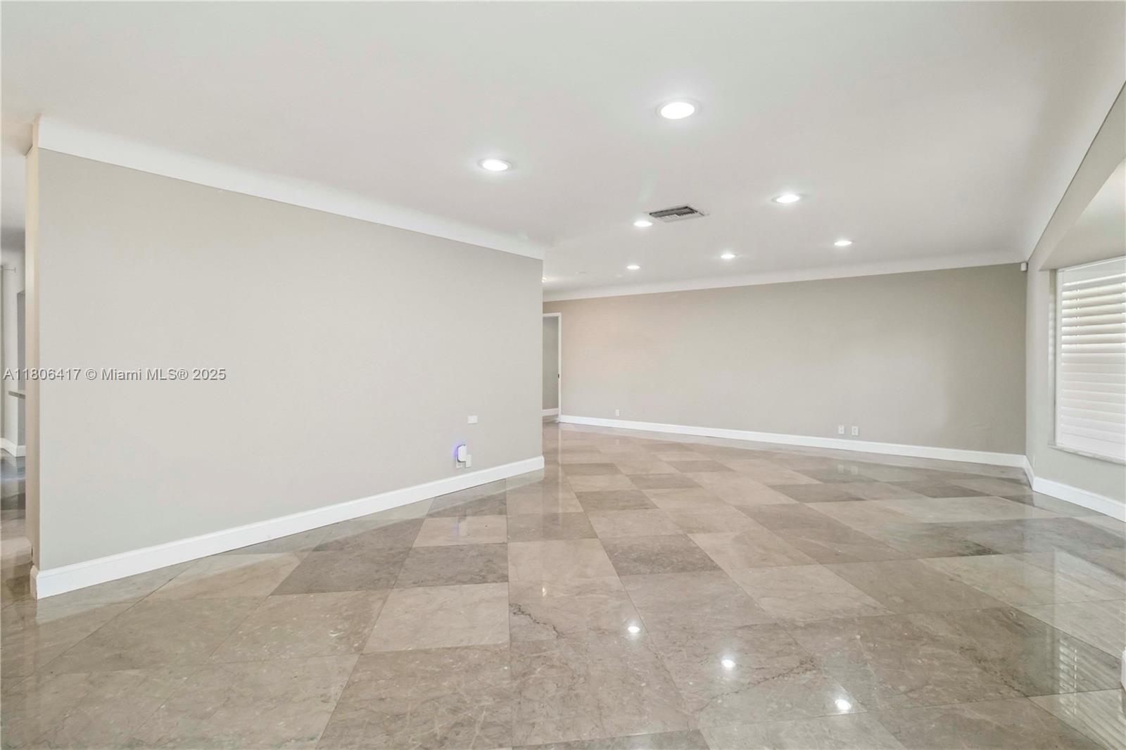 2770 NE 8th Ct, Pompano Beach, Florida image 16