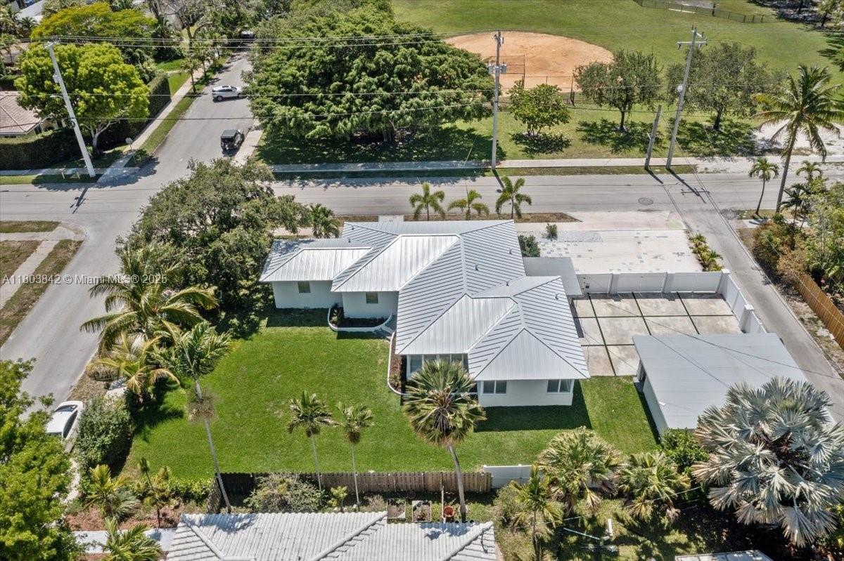 1459 Jefferson St, Hollywood, Florida image 23