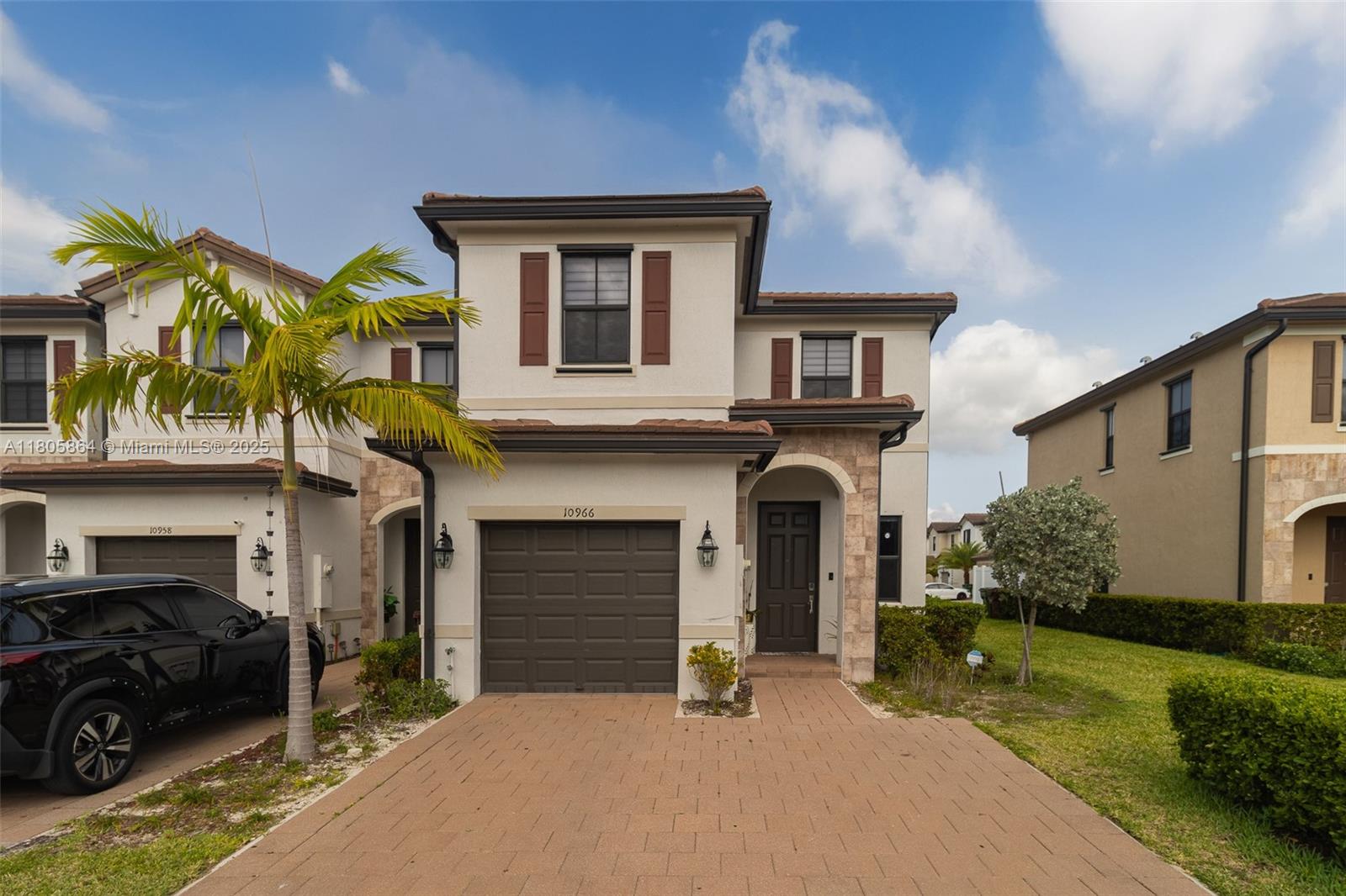 10966 W 33rd Way  For Sale A11805864, FL