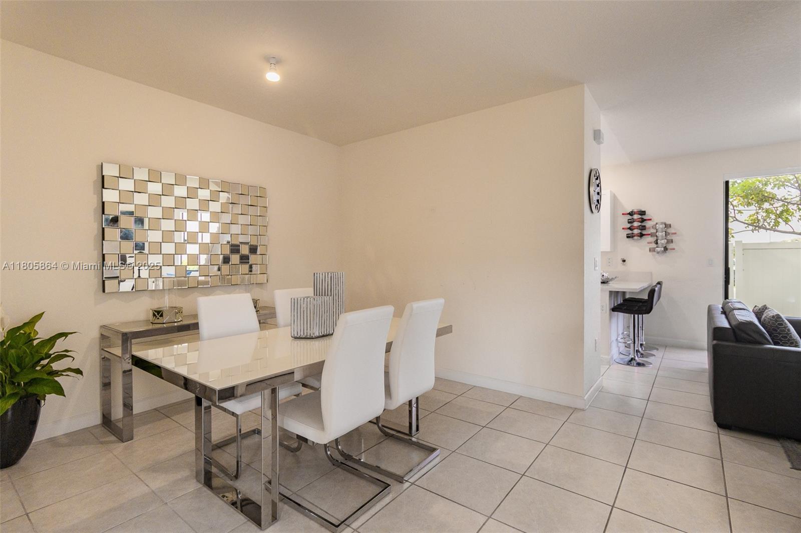 10966 W 33rd Way, Hialeah, Florida image 13