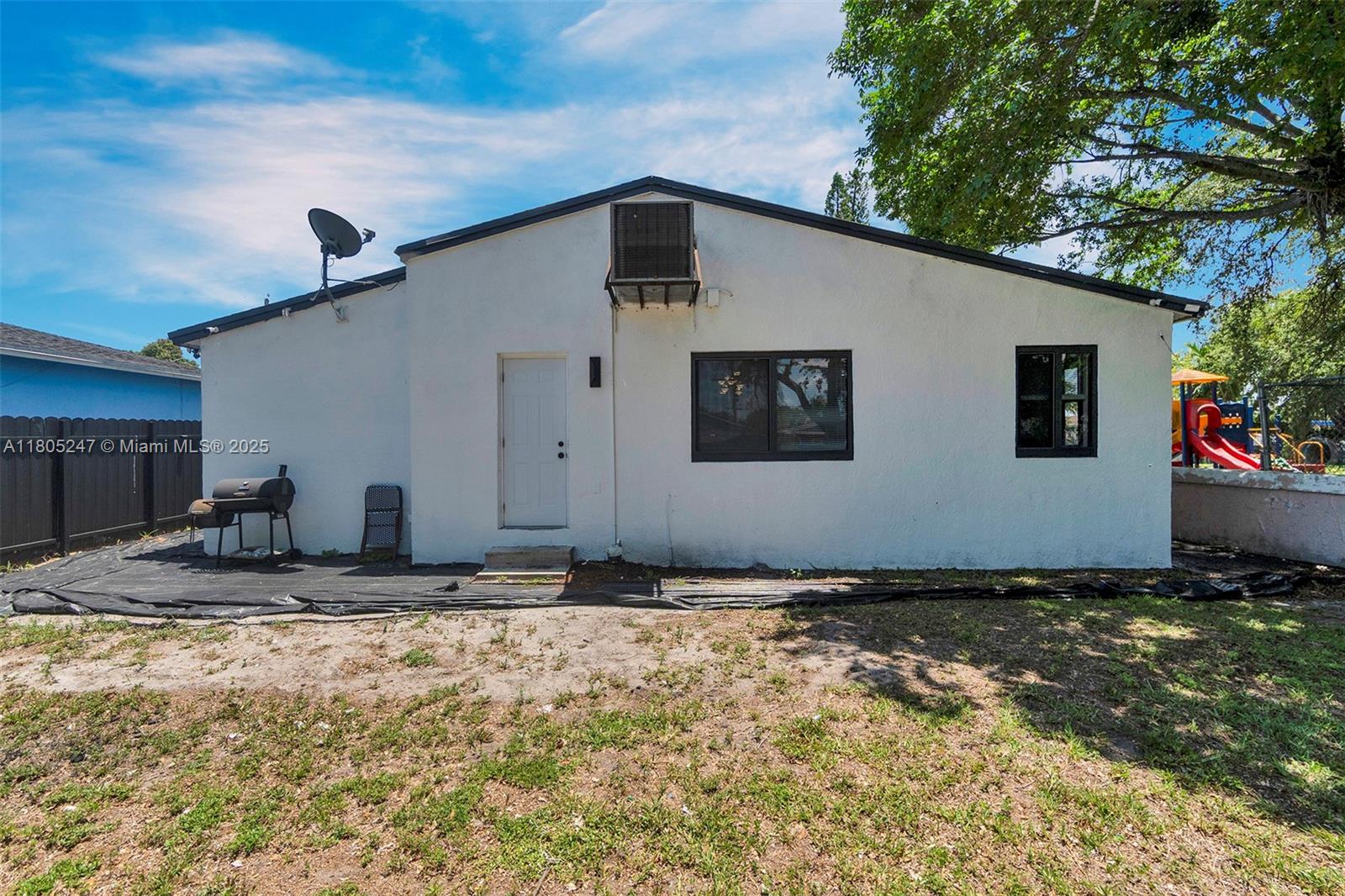 4029 SW 22nd St, West Park, Florida image 25