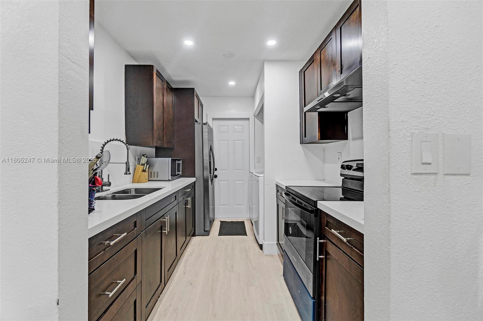 4029 SW 22nd St, West Park, Florida image 7