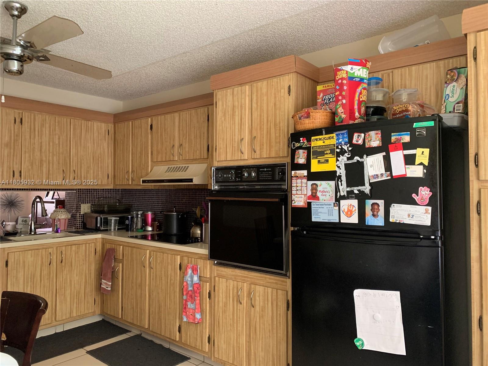 8791 Holly Ct #201, Tamarac, Florida image 6