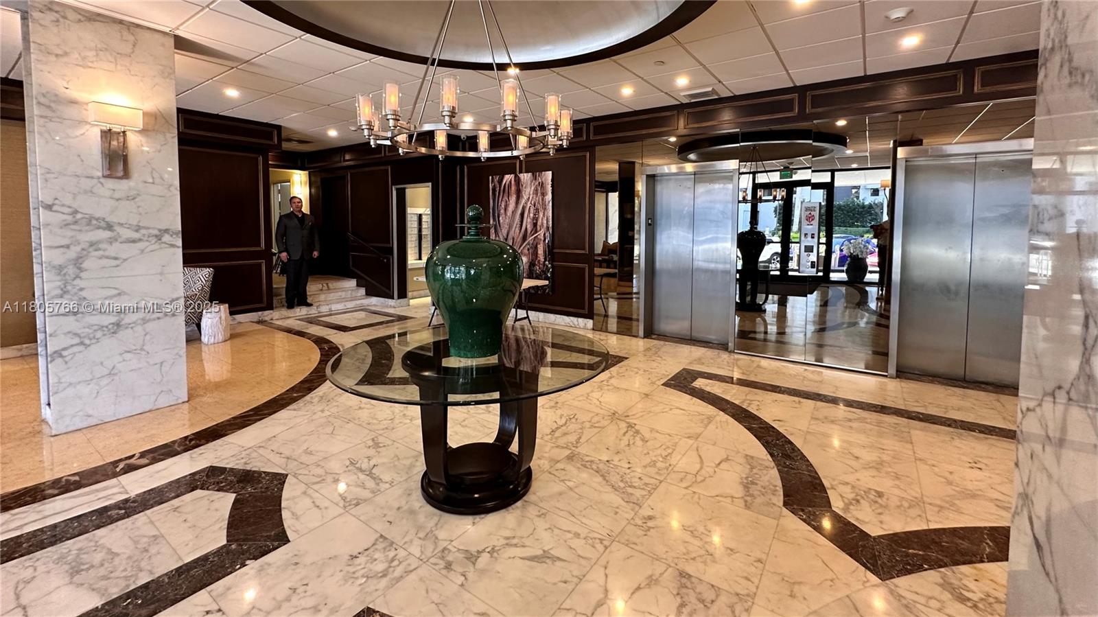 625 Biltmore Way #707, Coral Gables, Florida image 5
