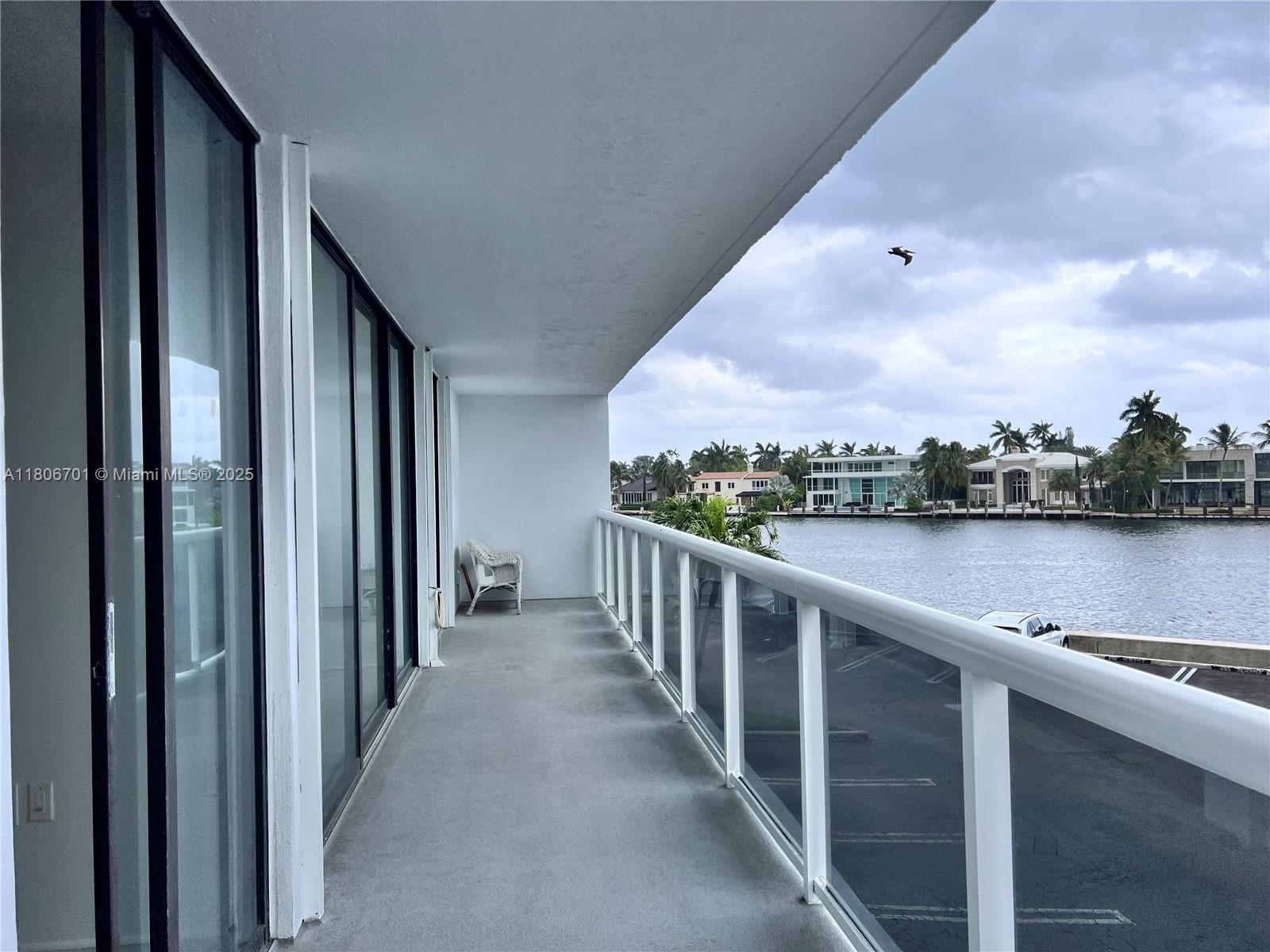 20515 E Country Club Dr #245, Aventura, Florida image 28