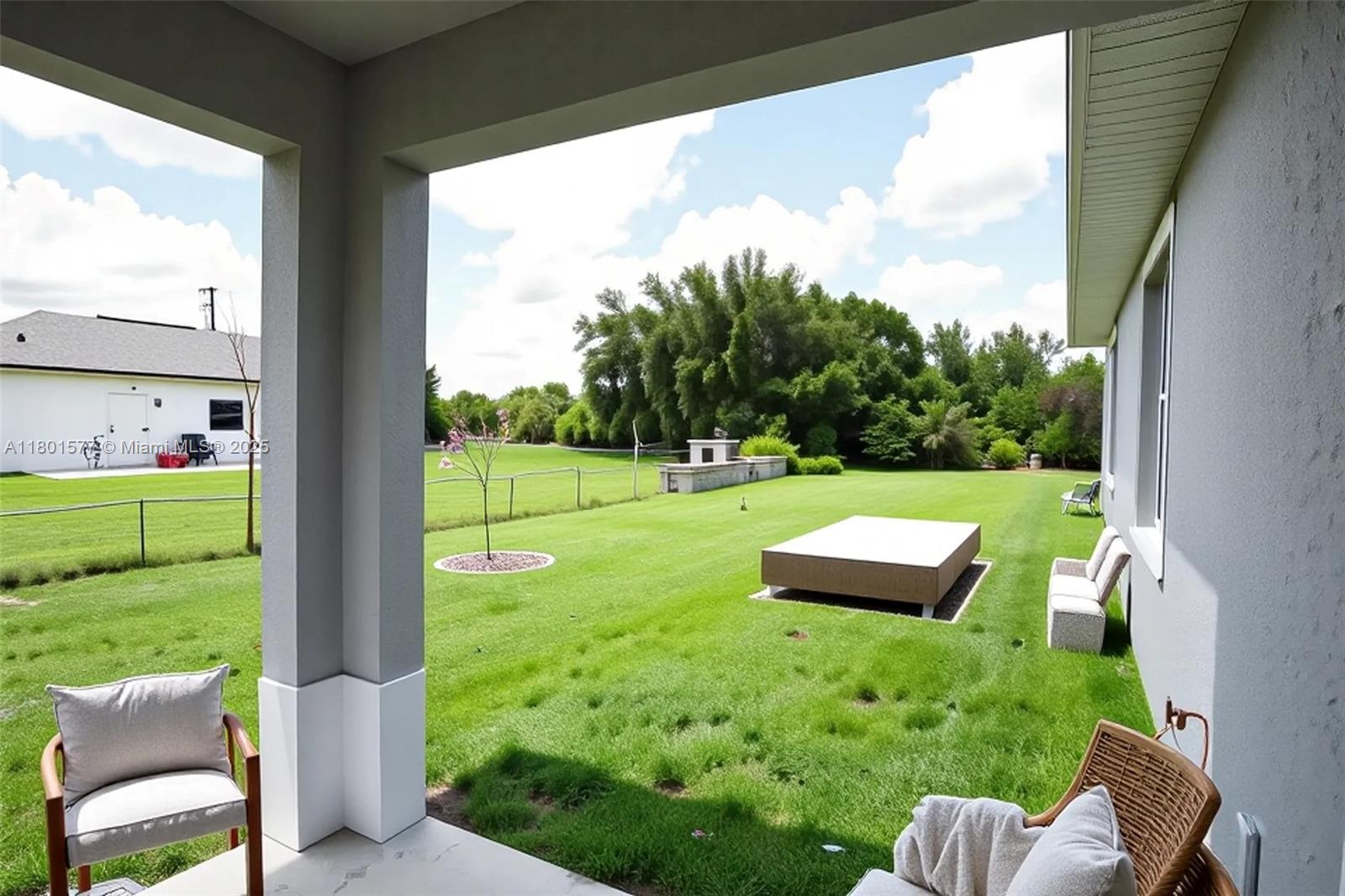 2020 S Montana Cir, La Belle, Florida image 12