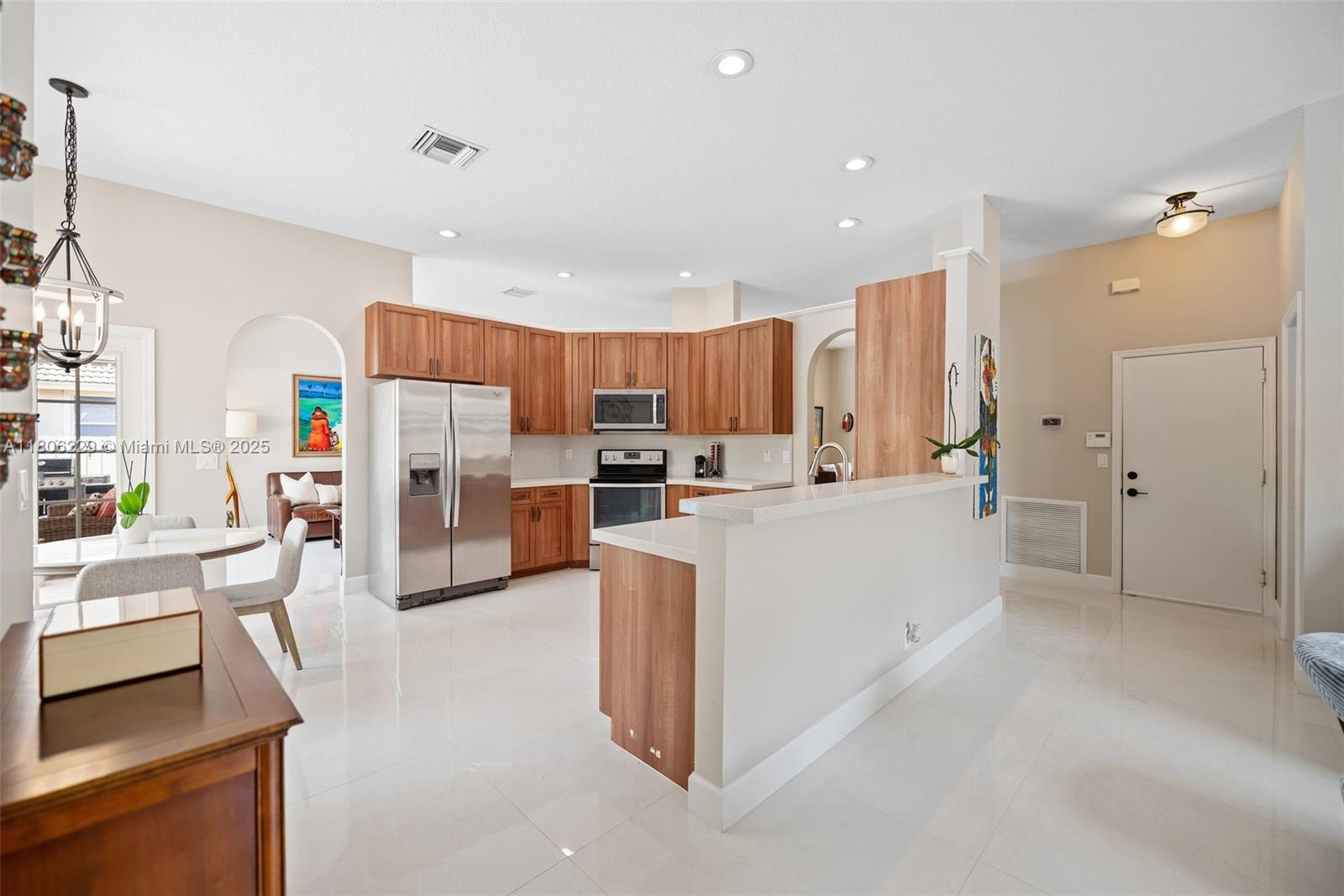 12834 NW 21st St, Pembroke Pines, Florida image 18