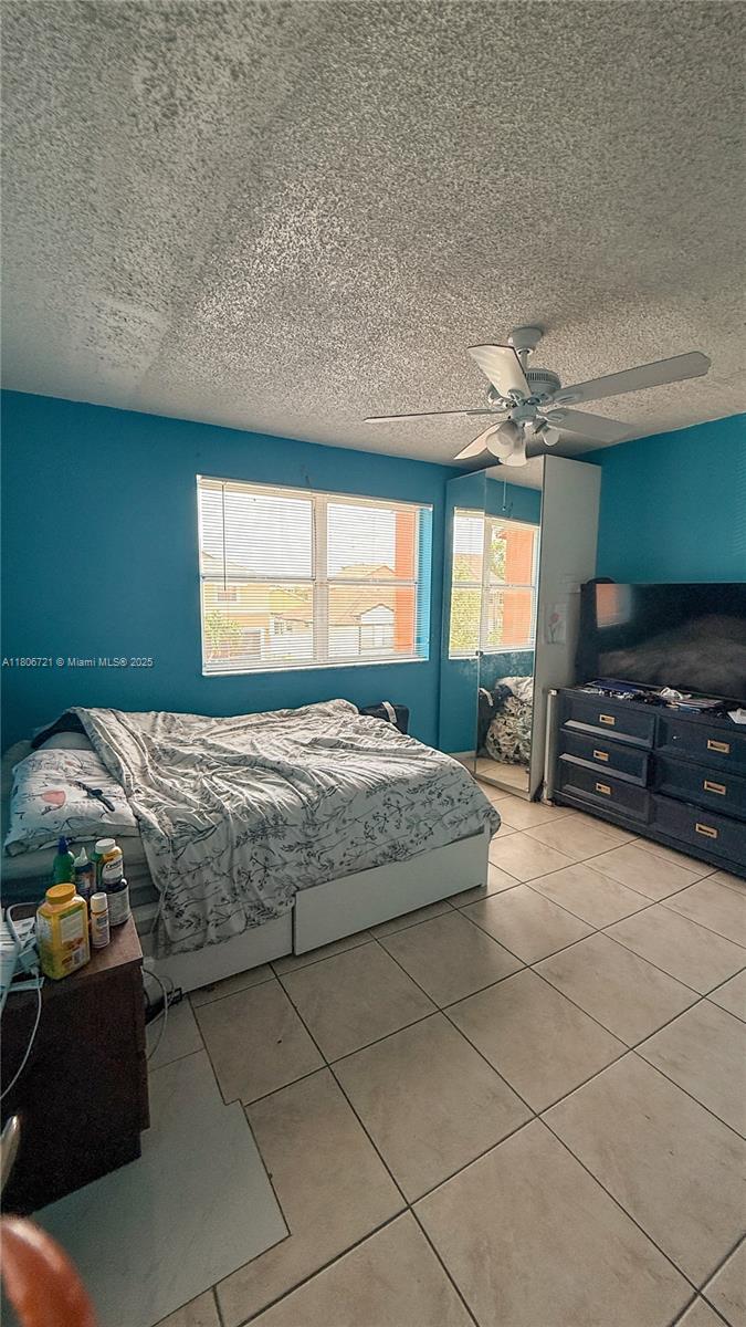 9731 SW 13th St, Pembroke Pines, Florida image 12
