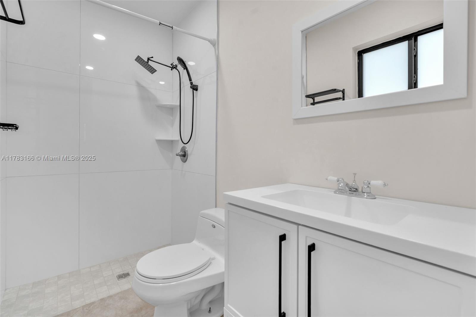 11310 NW 35th St, Sunrise, Florida image 24
