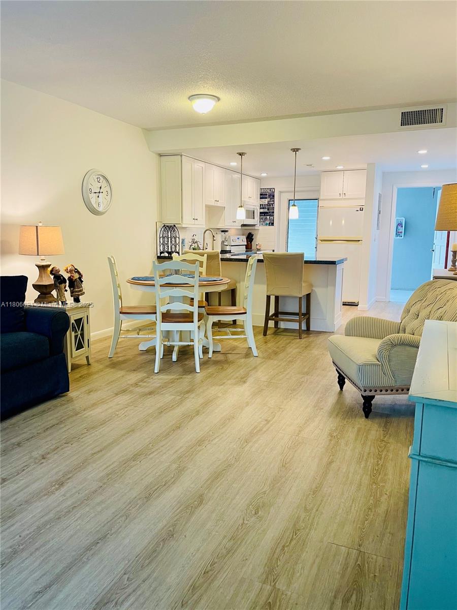 1000 Hillcrest Ct. #111, Hollywood, Florida image 5
