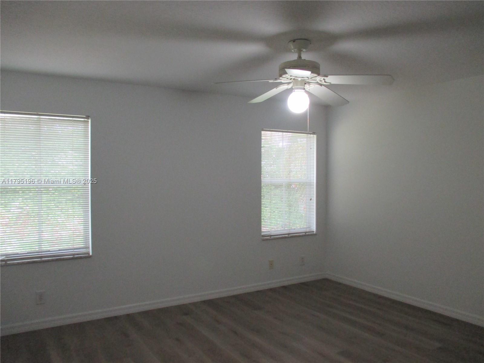 4112 Pine Ridge Ln, Weston, Florida image 12