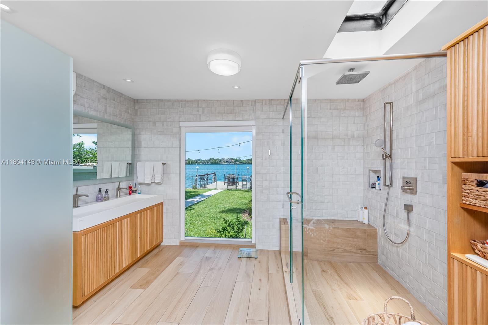 1241 Stillwater Dr, Miami Beach, Florida image 18
