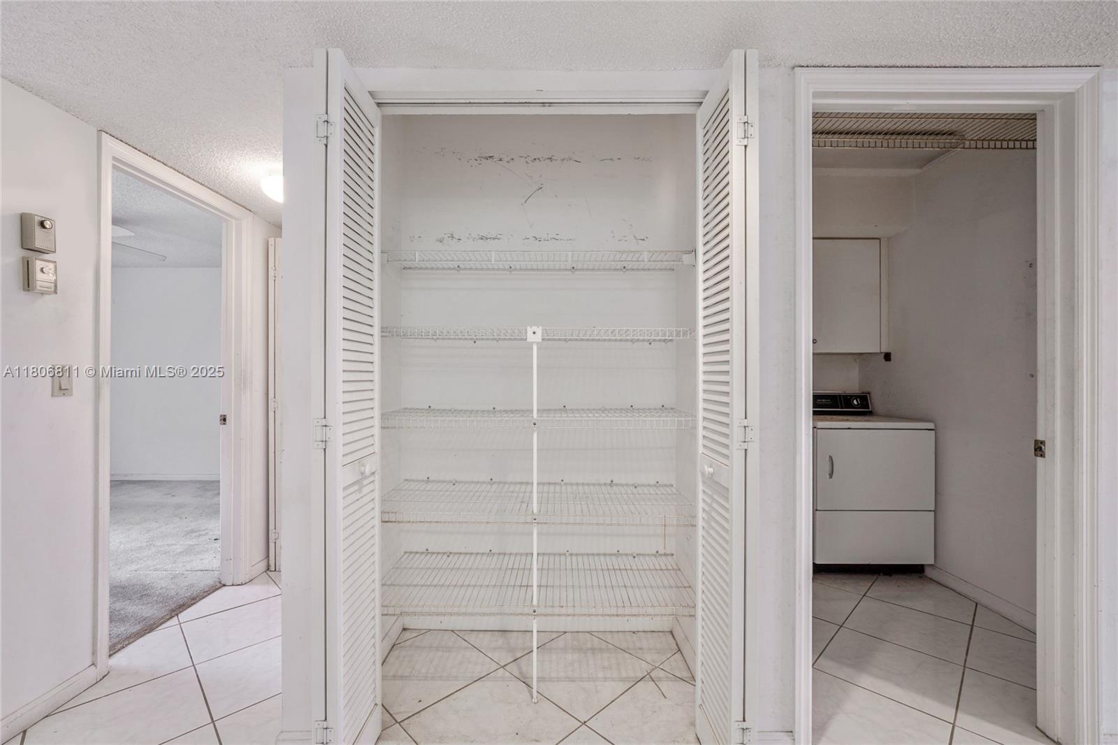 7408 Fairfax Dr #108, Tamarac, Florida image 11