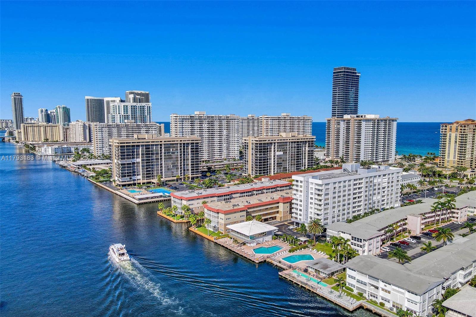 3113 S Ocean Drive #603, Hallandale Beach, Florida image 31