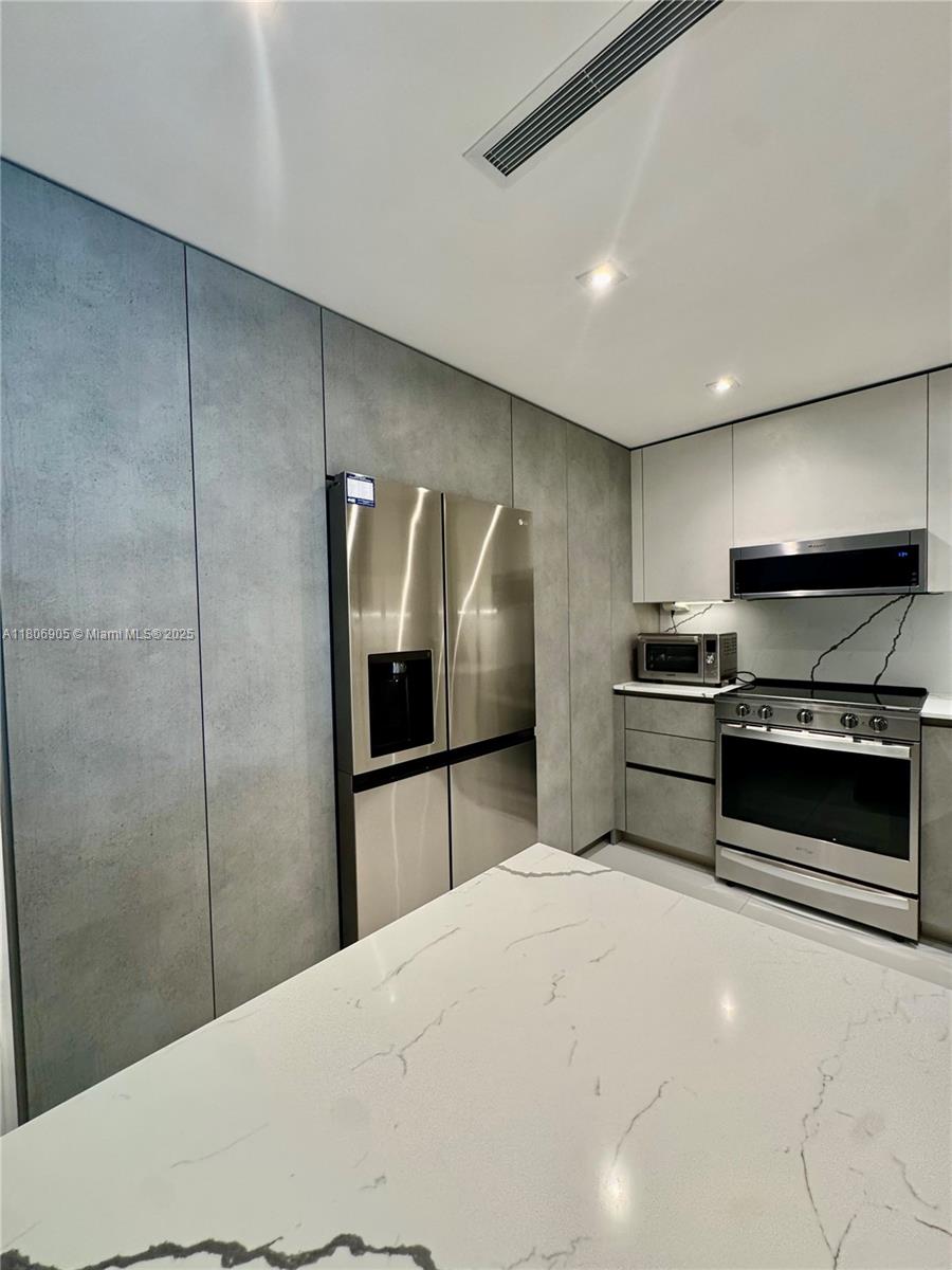 9801 Collins Ave #19J, Bal Harbour, Florida image 7