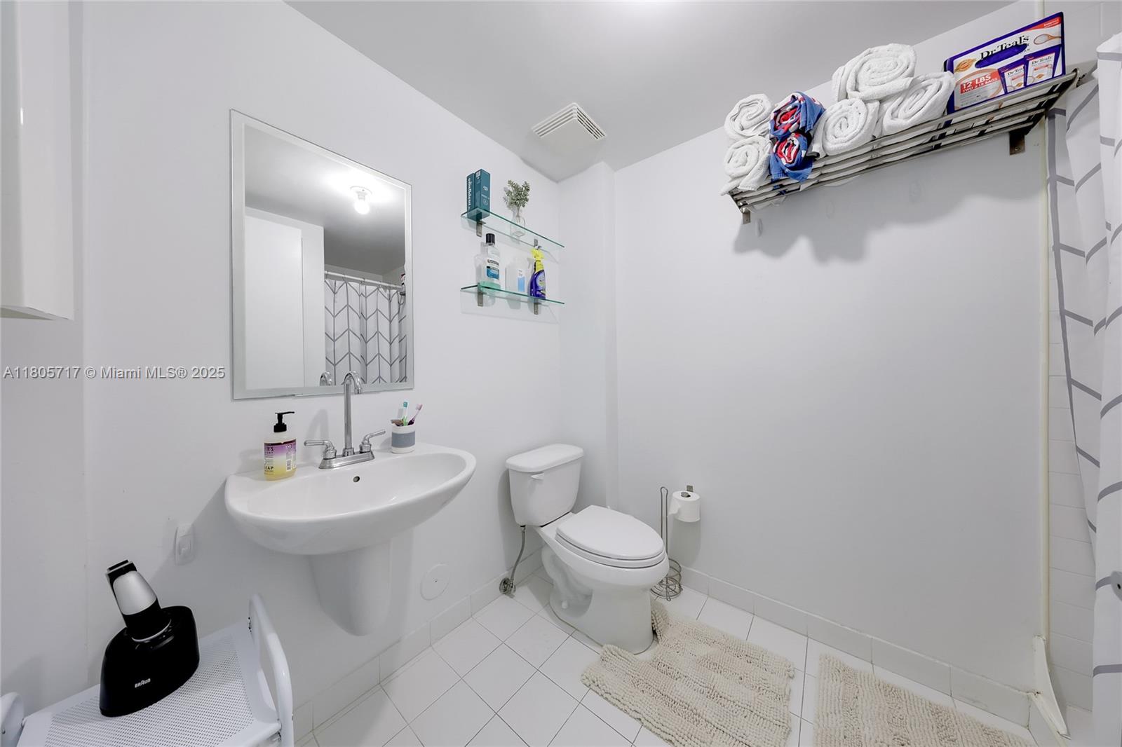 690 SW 1st Ct #2109, Miami FL 33130