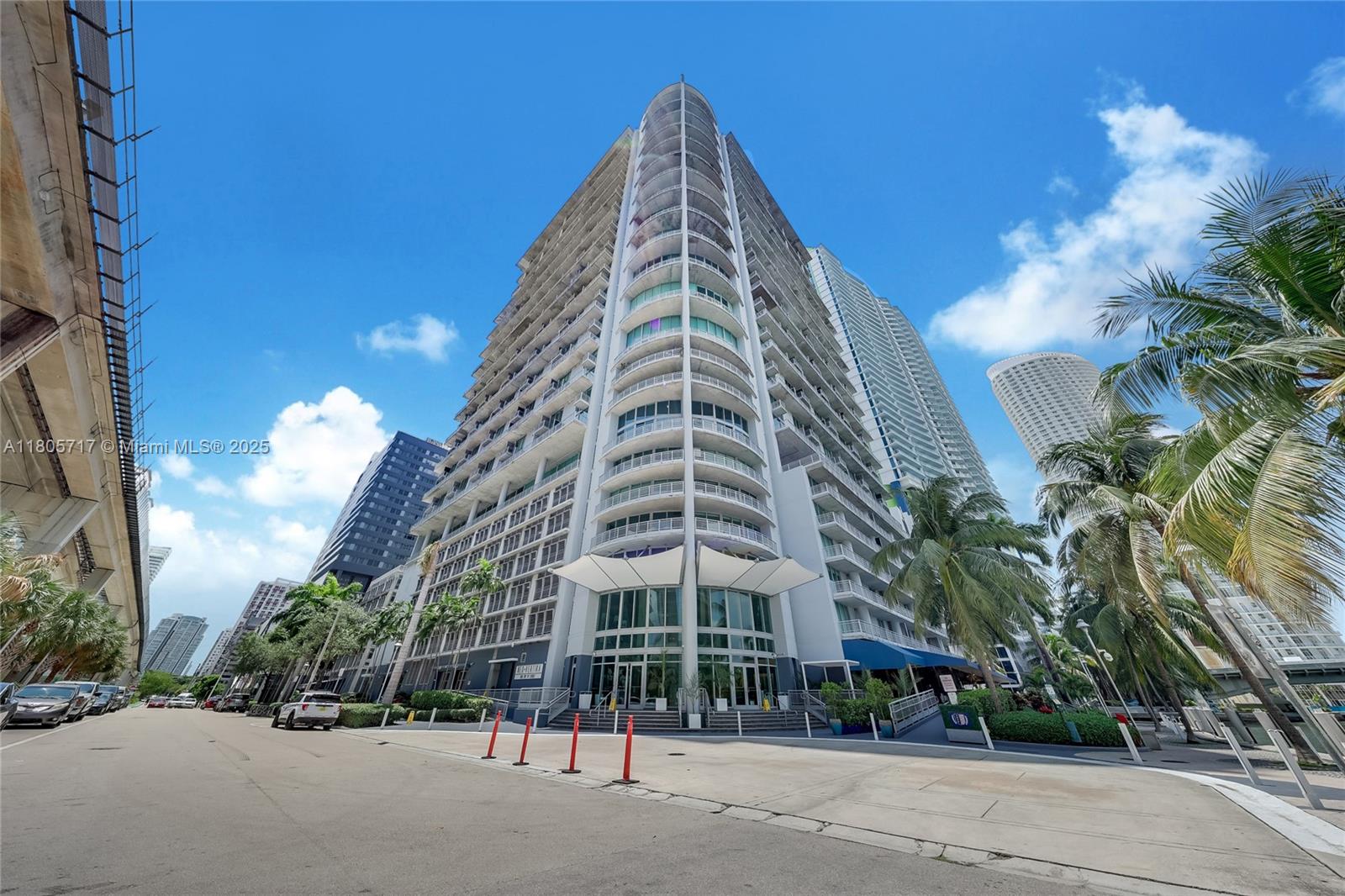 690 SW 1st Ct #2109, Miami FL 33130