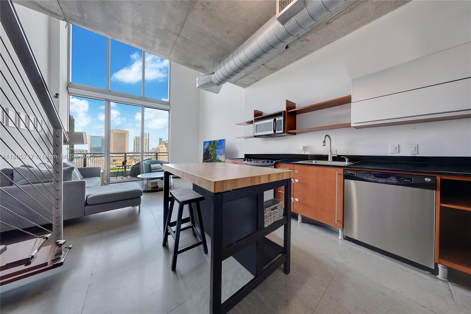 690 SW 1st Ct #2109, Miami FL 33130