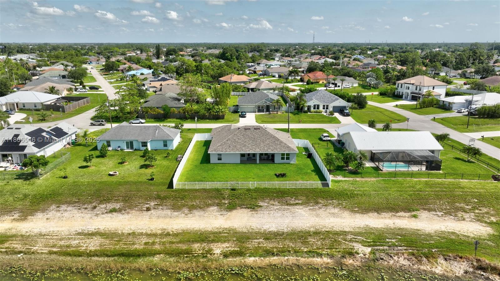 2316 SW Santana Ave, Port St. Lucie, Florida image 49