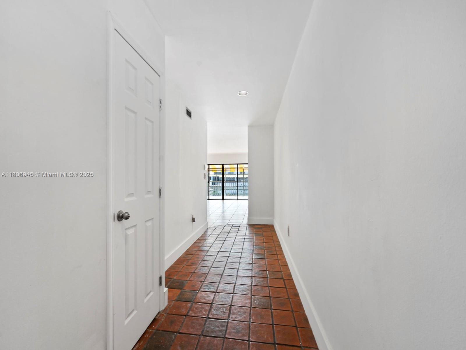 16380 Briar Patch Pl, Miami Lakes, Florida image 4