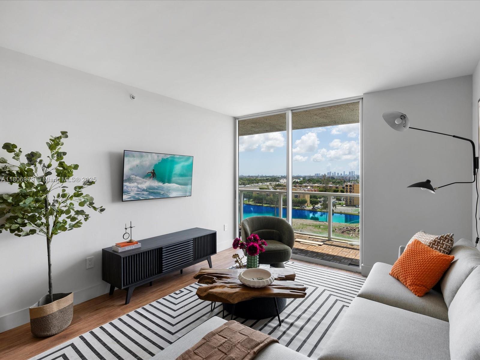 Property photo # 9