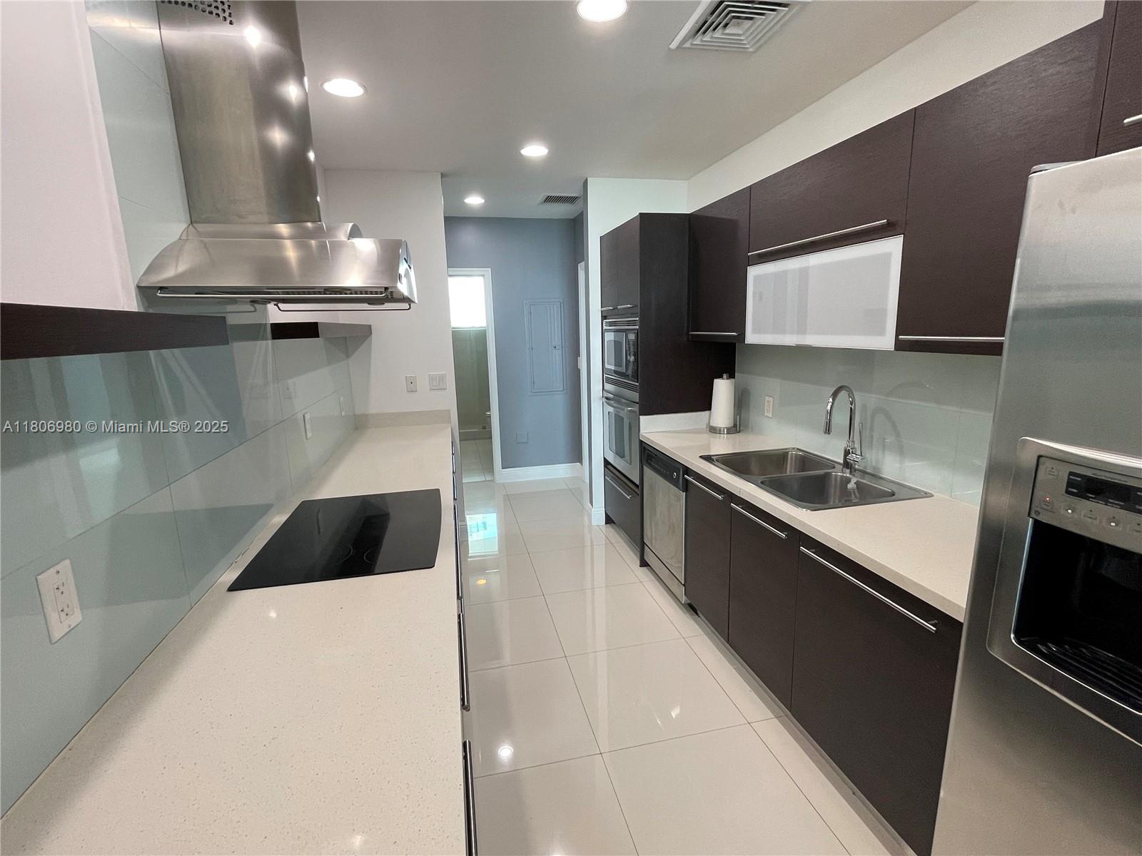 7928 East Dr #805, North Bay Village FL 33141