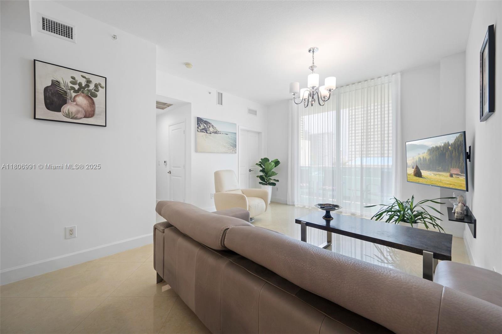 1945 S Ocean Dr #404, Hallandale Beach, Florida image 3