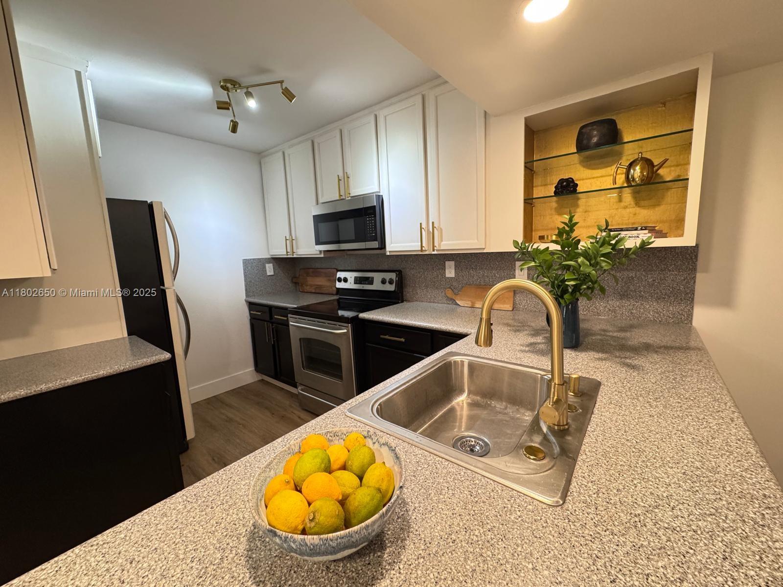 Property photo # 7