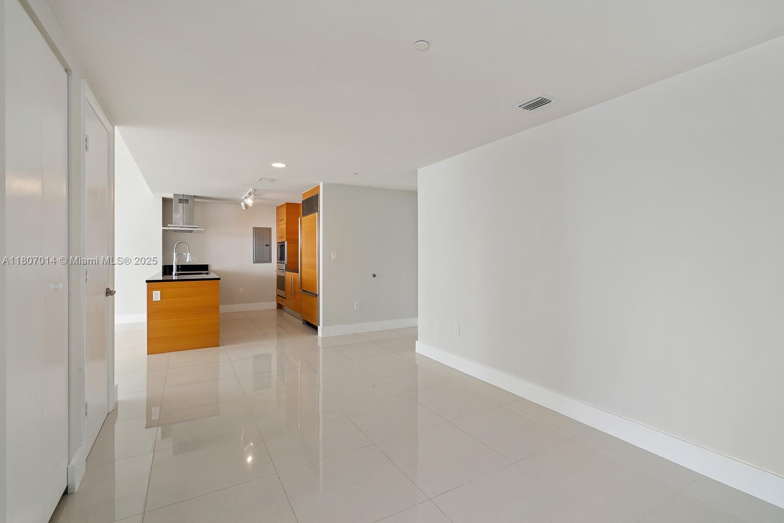 495 Brickell Ave #2703, Miami FL 33131