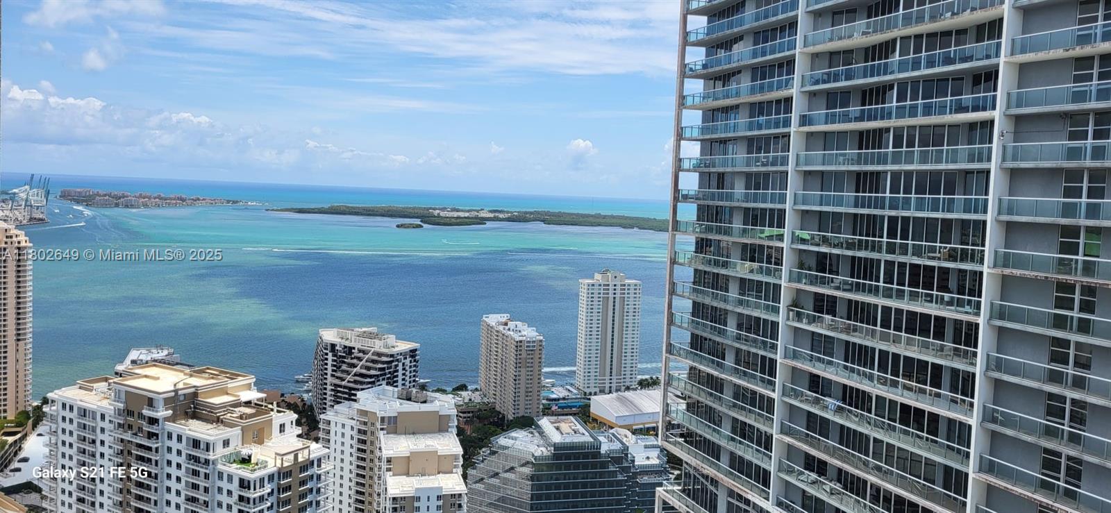 475 Brickell Ave #4911, Miami FL 33131