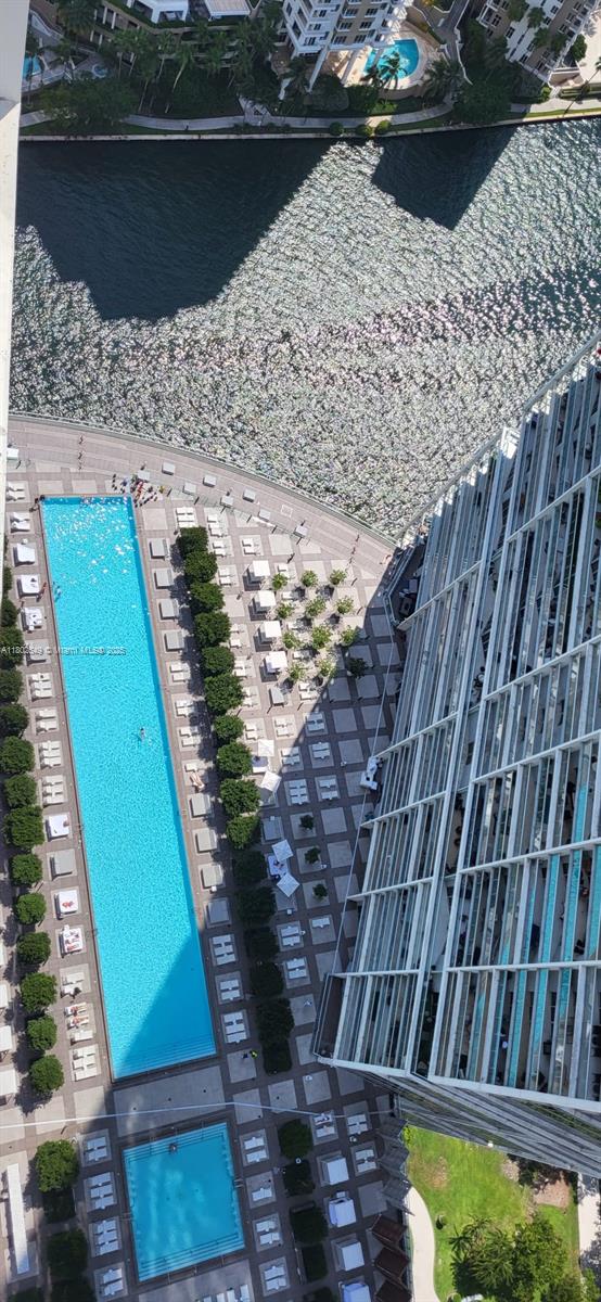 475 Brickell Ave #4911, Miami FL 33131