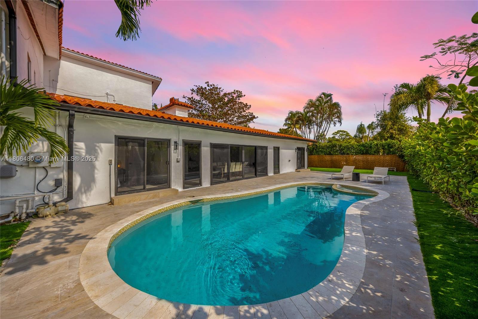 210 NE 107th St, Miami Shores, Florida image 3