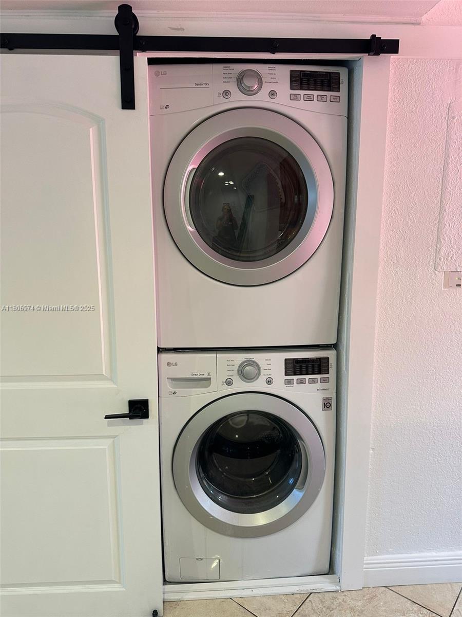 Property photo # 6