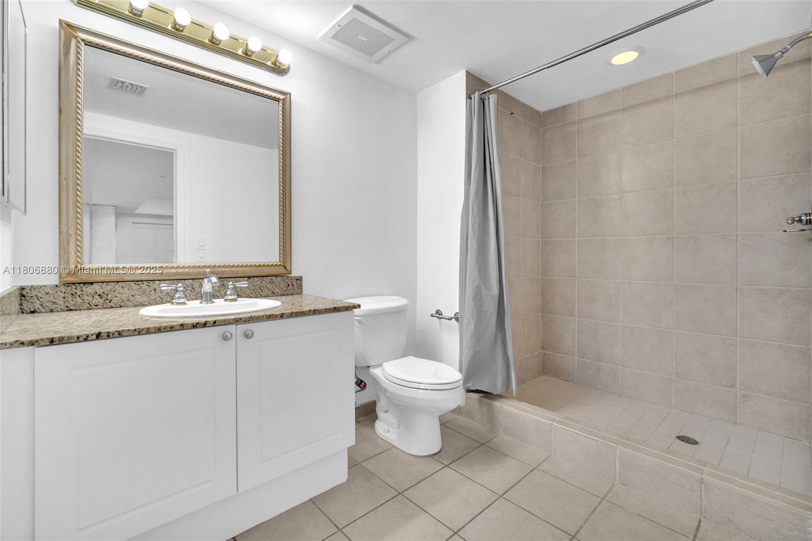19501 W Country Club Dr #607, Aventura, Florida image 25