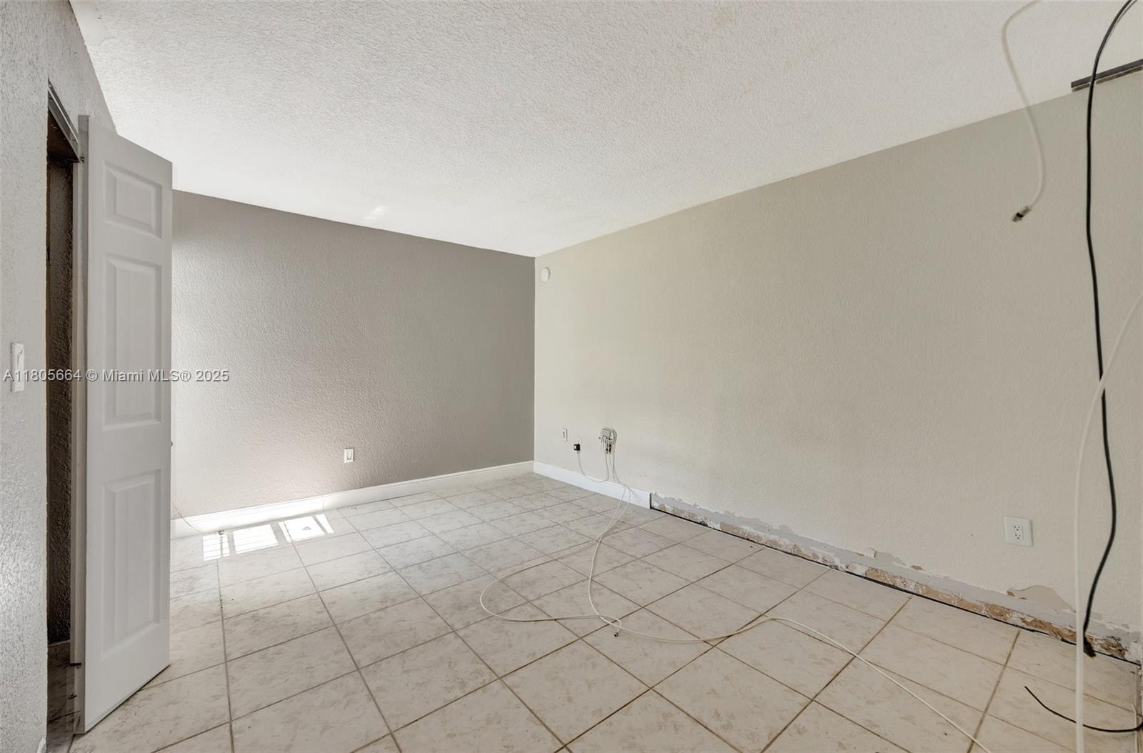 Listing Photo 20