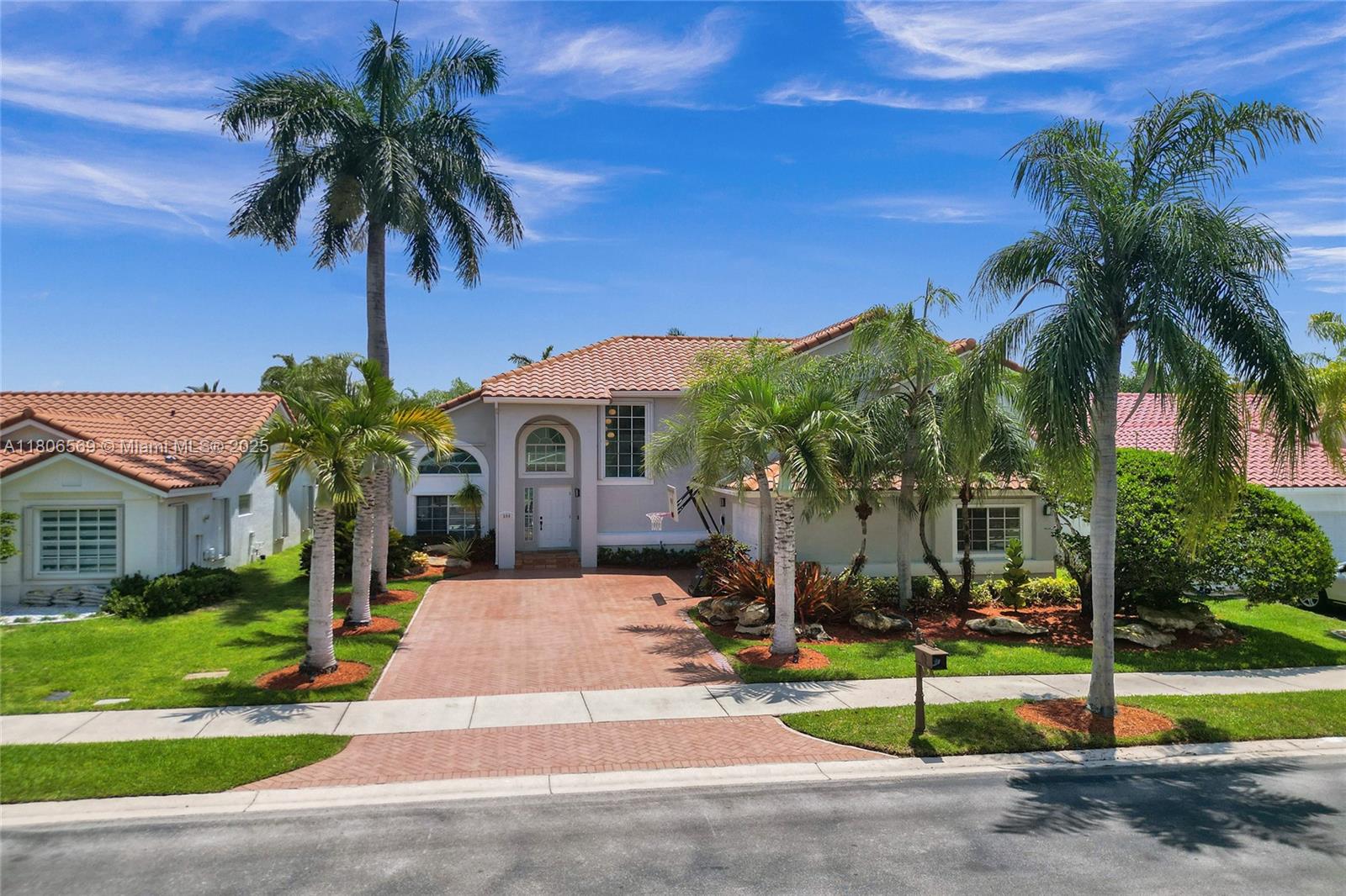 594 Spinnaker, Weston, Florida image 1